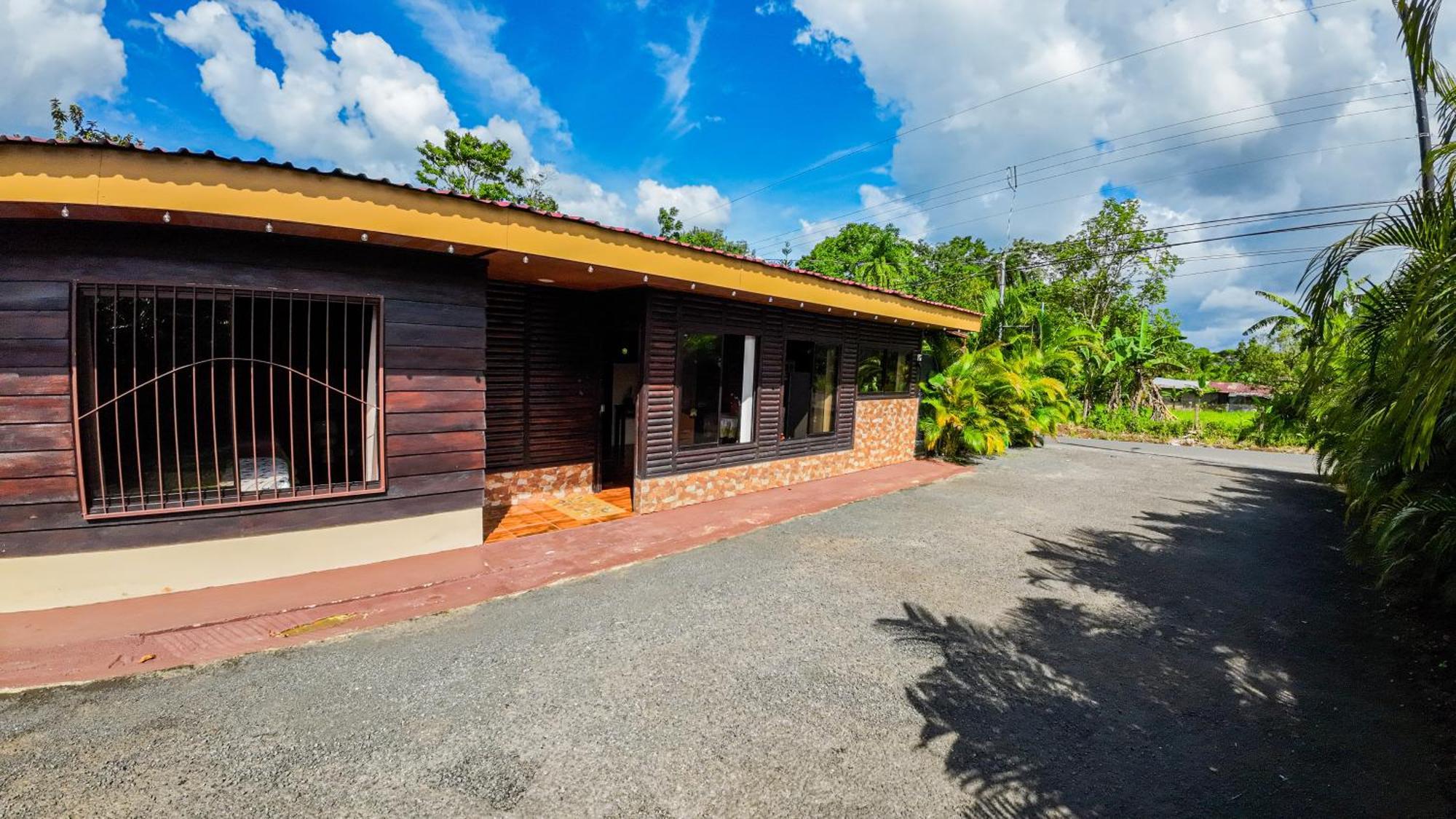 Bungalows Las Iguanas Arenal Volcano La Fortuna Eksteriør billede